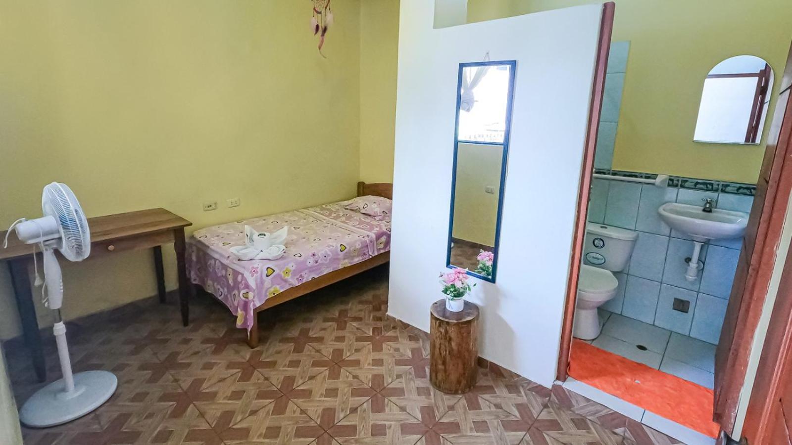 מלון טראפוטו Shoffi'S House Backpackers מראה חיצוני תמונה