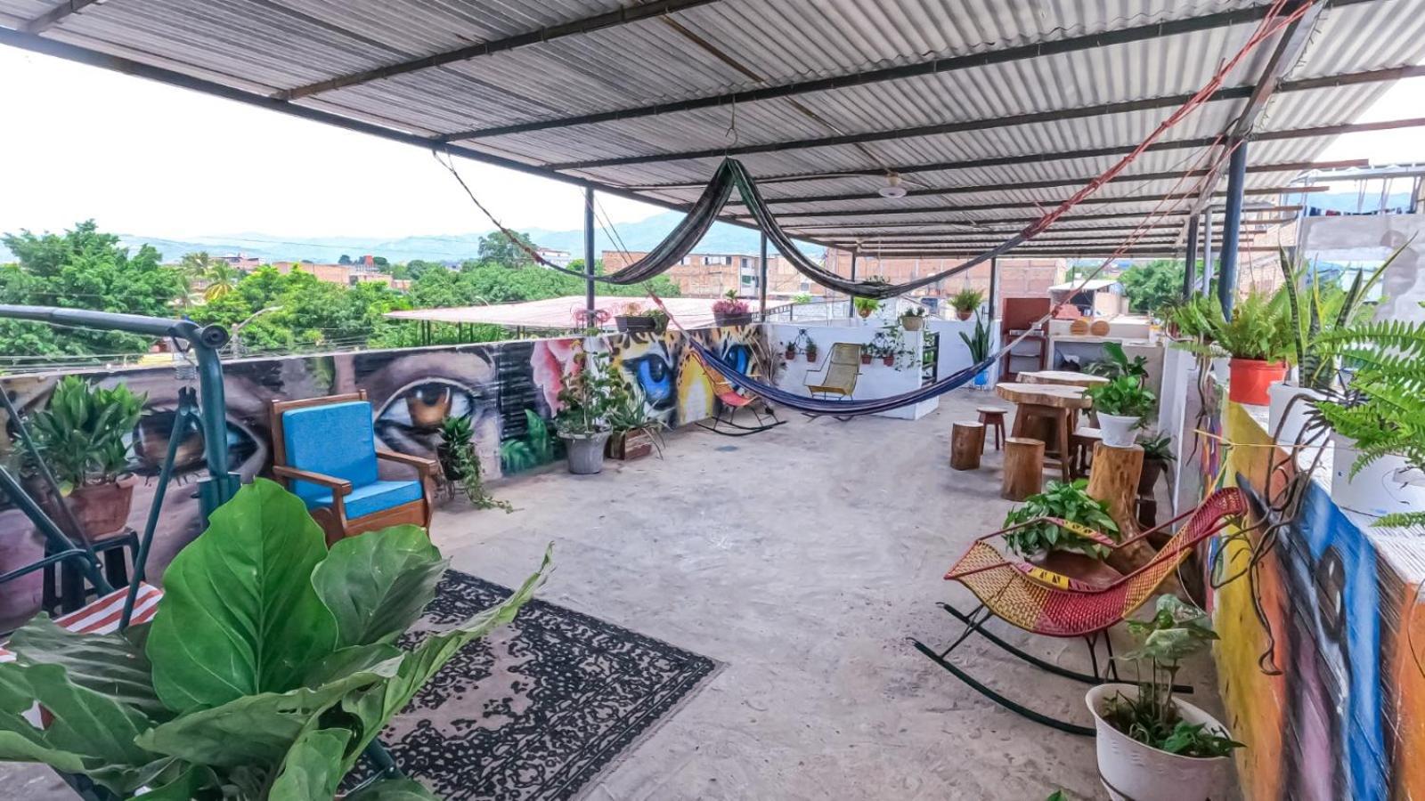 מלון טראפוטו Shoffi'S House Backpackers מראה חיצוני תמונה