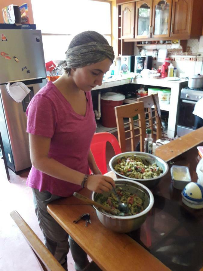 מלון טראפוטו Shoffi'S House Backpackers מראה חיצוני תמונה